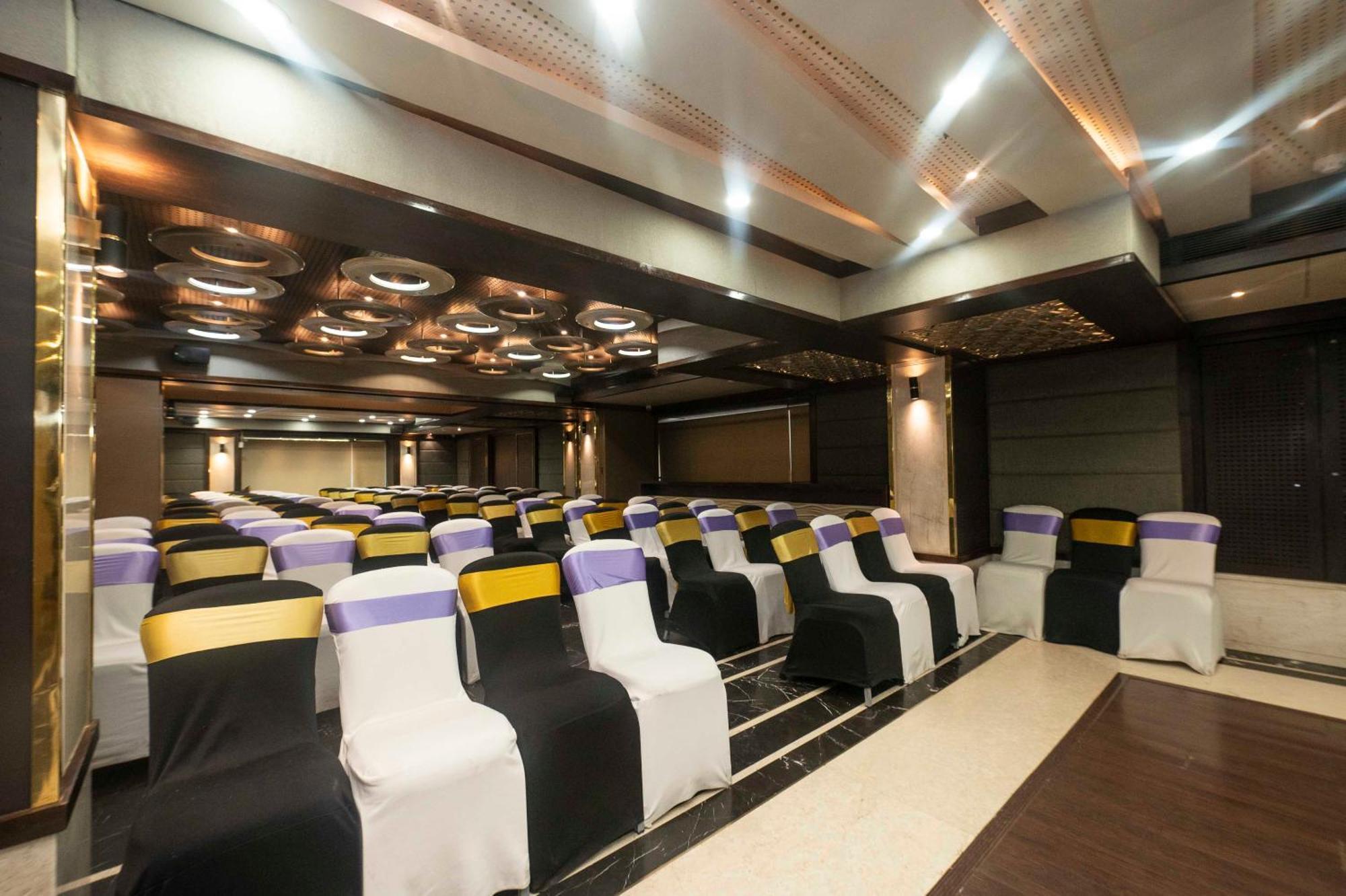 Hotel Le Grande - Mumbai International Airport Exterior foto